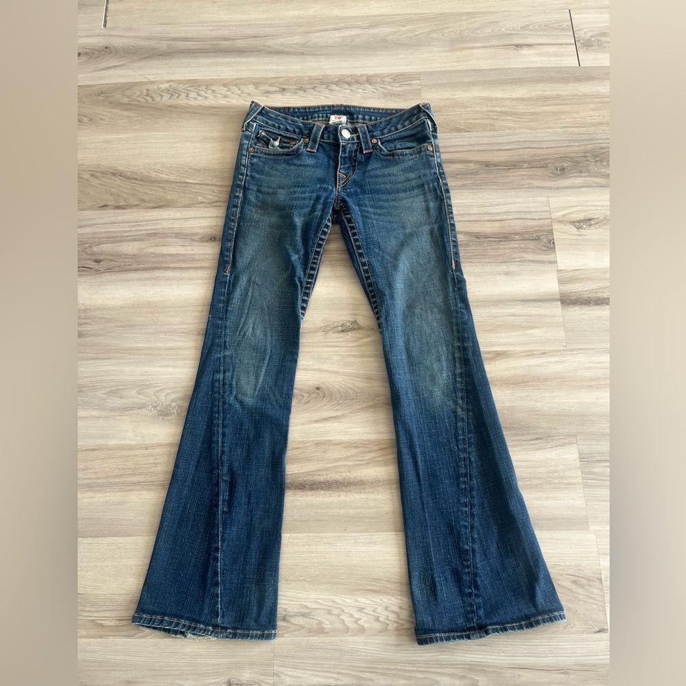 True Religion 27 Straight Leg Jeans